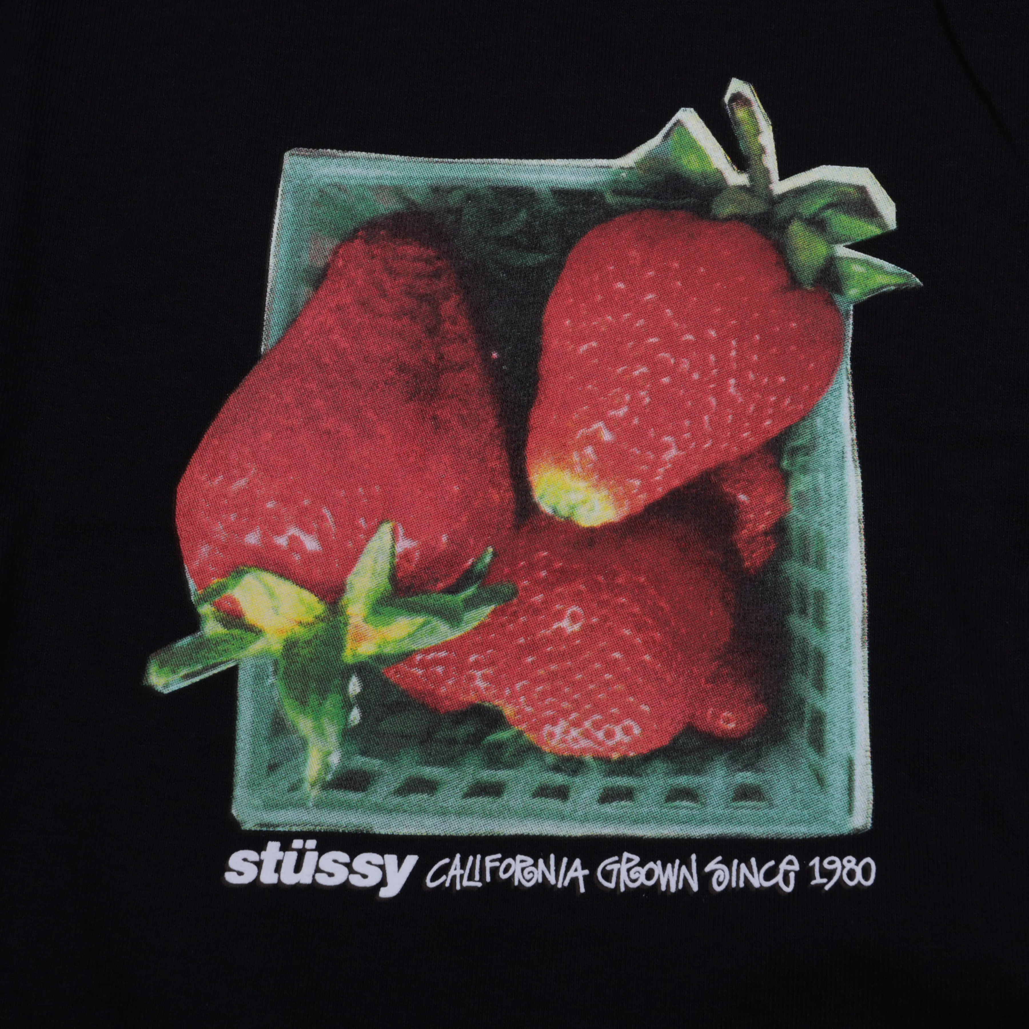 BERRIES TEE