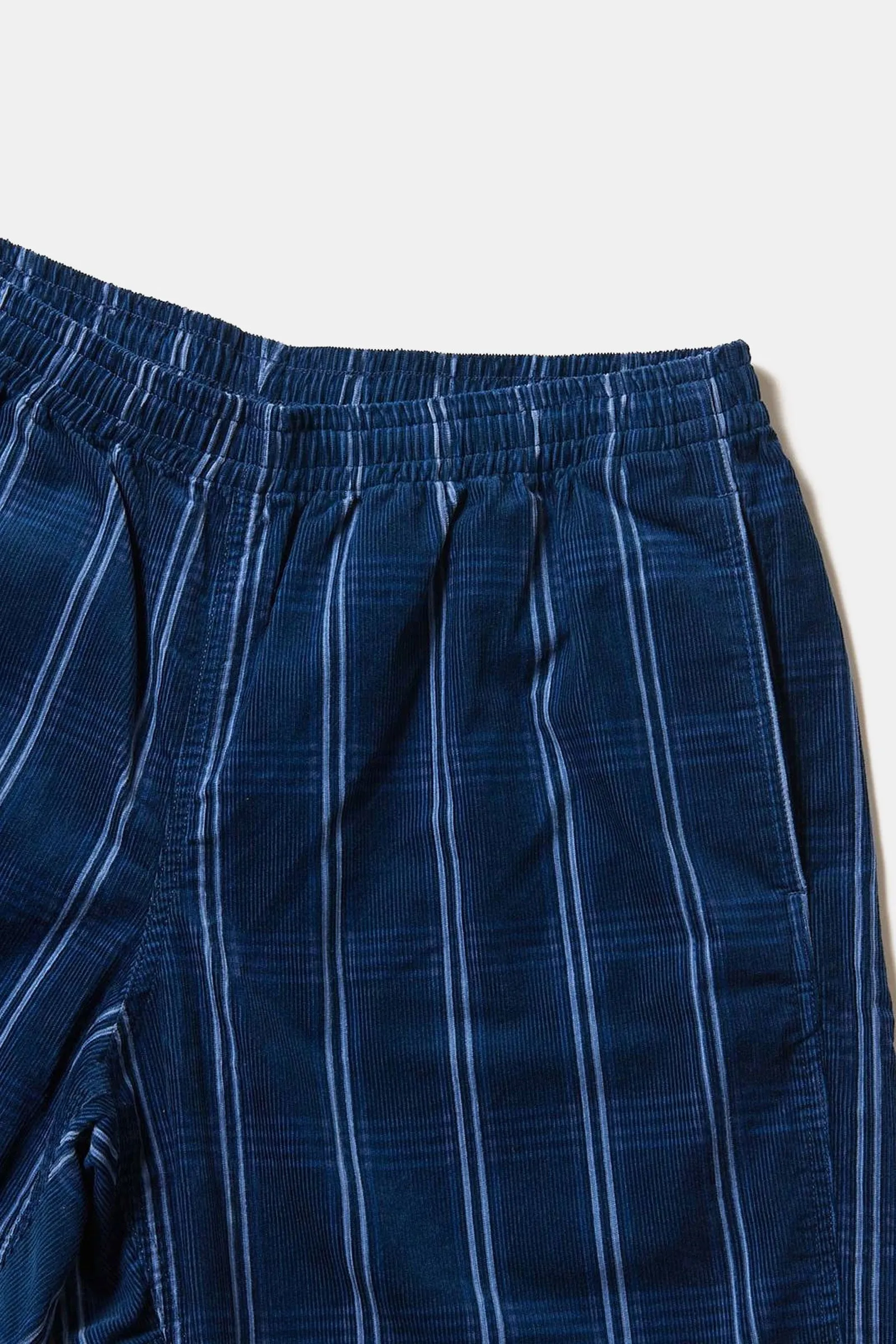 Corduroy Swell Short