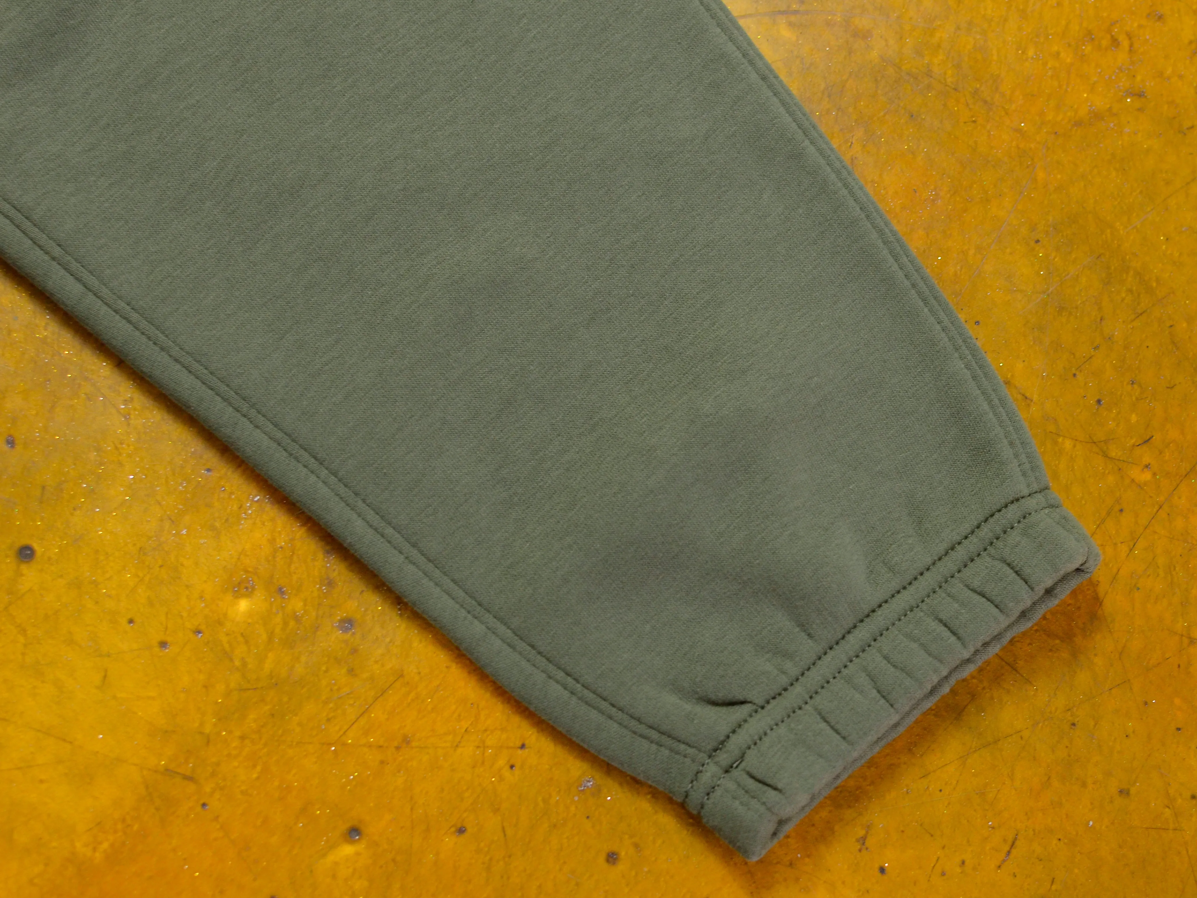 Droor SM Relaxed Track Pant - Army Green