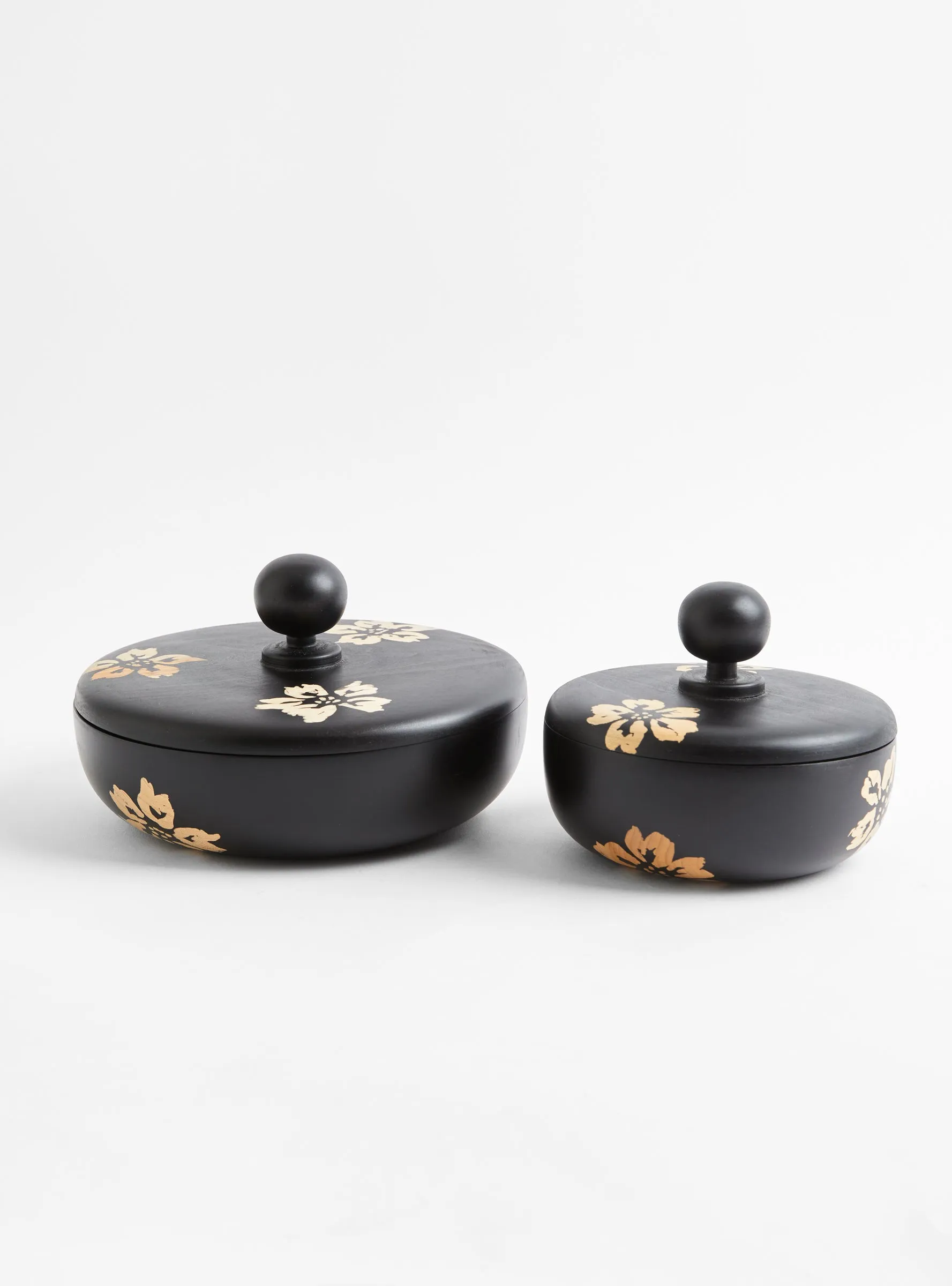 Ebony L Floral Bowl - Round Knob